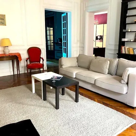 Apartment - Madeleine/tronchet 3 Chambres *